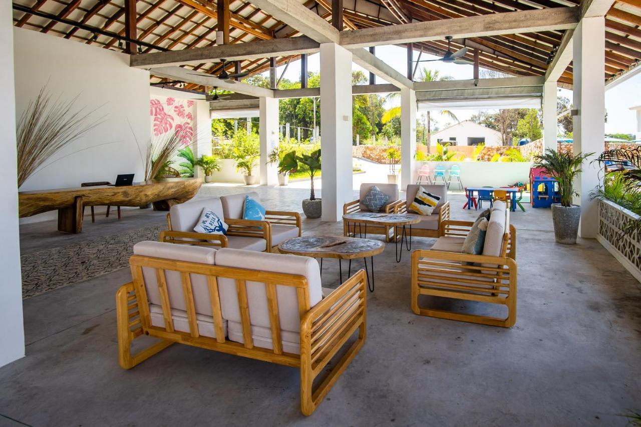 You&Me Resort Pagoda Beach Exterior foto