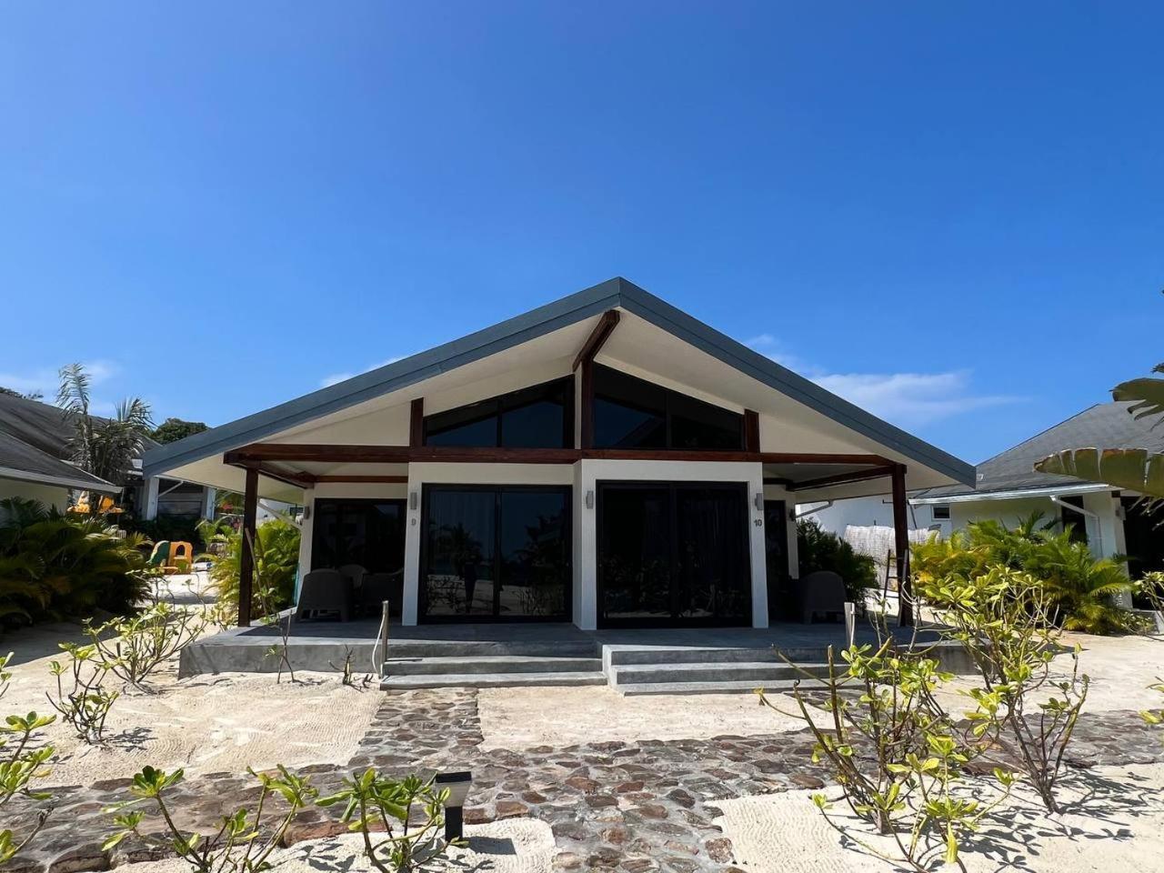 You&Me Resort Pagoda Beach Exterior foto